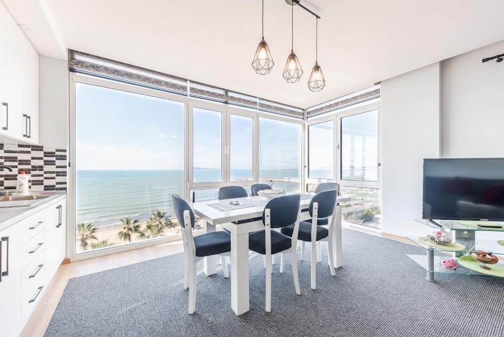 Seaview Luxury Suite By Ps Golem  Exterior photo